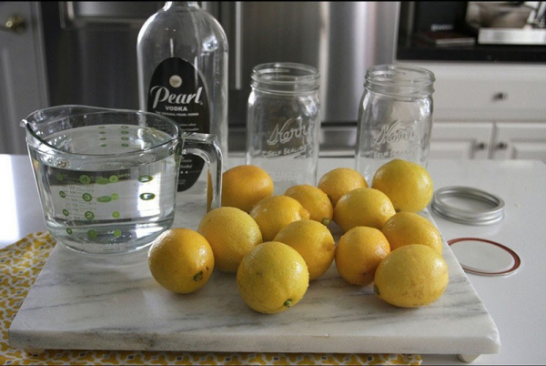 Лучшие рецепты классического итальянского ликера лимончелло в домашних условиях на водке